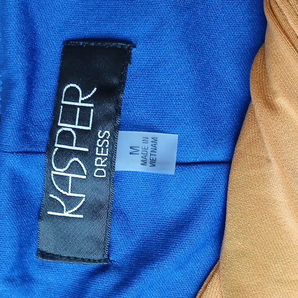 NWT Kasper Royal Blue/Gold Colorbock Sheath Dress. Size M - Picture 17 of 17